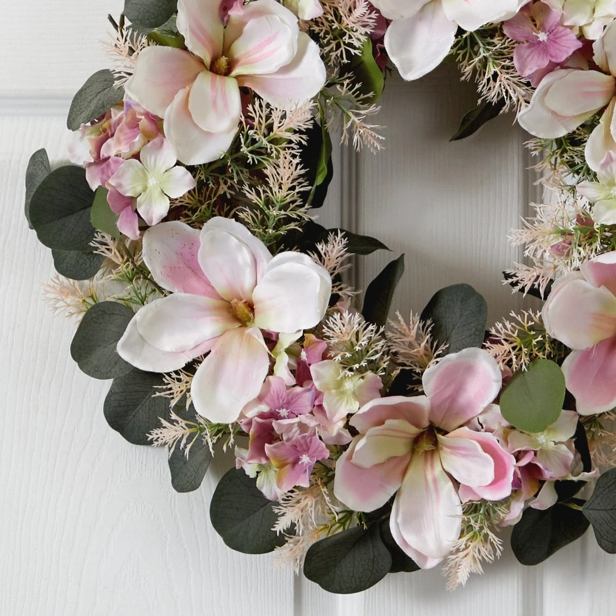 20-in Hydrangea And Magnolia Artificial Wreath – Elegant Floral Decor 4 20-in Hydrangea And Magnolia Artificial Wreath – Elegant Floral Decor - Image 2