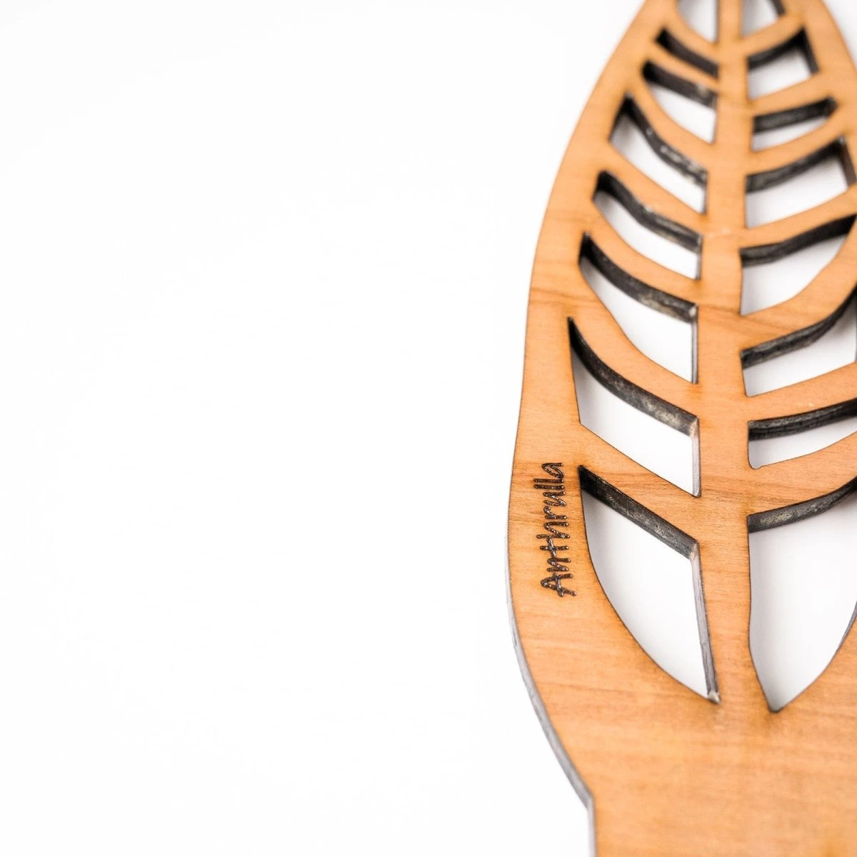 Anthrulla - Anthurium Inspired Plant Trellis 9 Anthrulla - Anthurium Inspired Plant Trellis - Image 7