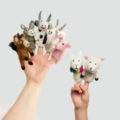 Finger Puppets - Barnyard Buddies -Eds Plant Shop finger puppets barnyard buddies coming soon 665137