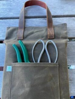 Garden Kneeler Pad - Waxed Canvas Garden Pad -Eds Plant Shop garden kneeler pad waxed canvas garden pad 5898478