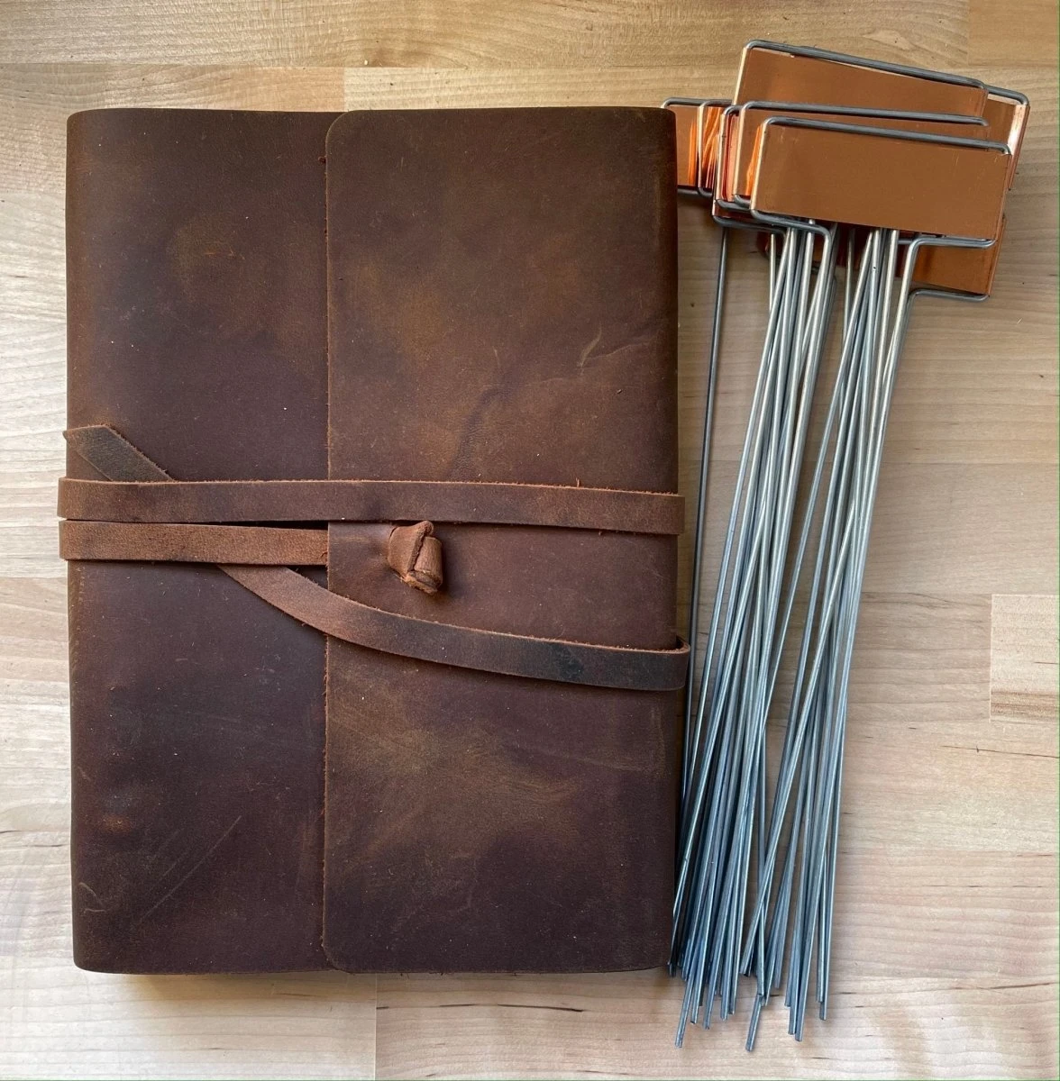 Gardening Gift Box - Garden Planning Kit 4 Gardening Gift Box - Garden Planning Kit - Image 2