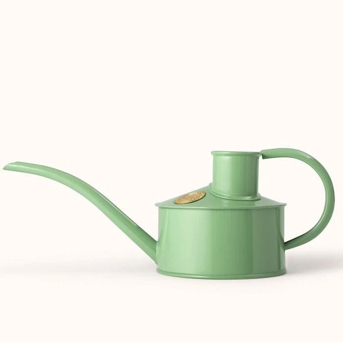 Haws Fazeley Flow Classic Watering Can - Small Indoor Garden Essentials 12 Haws Fazeley Flow Classic Watering Can - Small Indoor Garden Essentials - Image 10