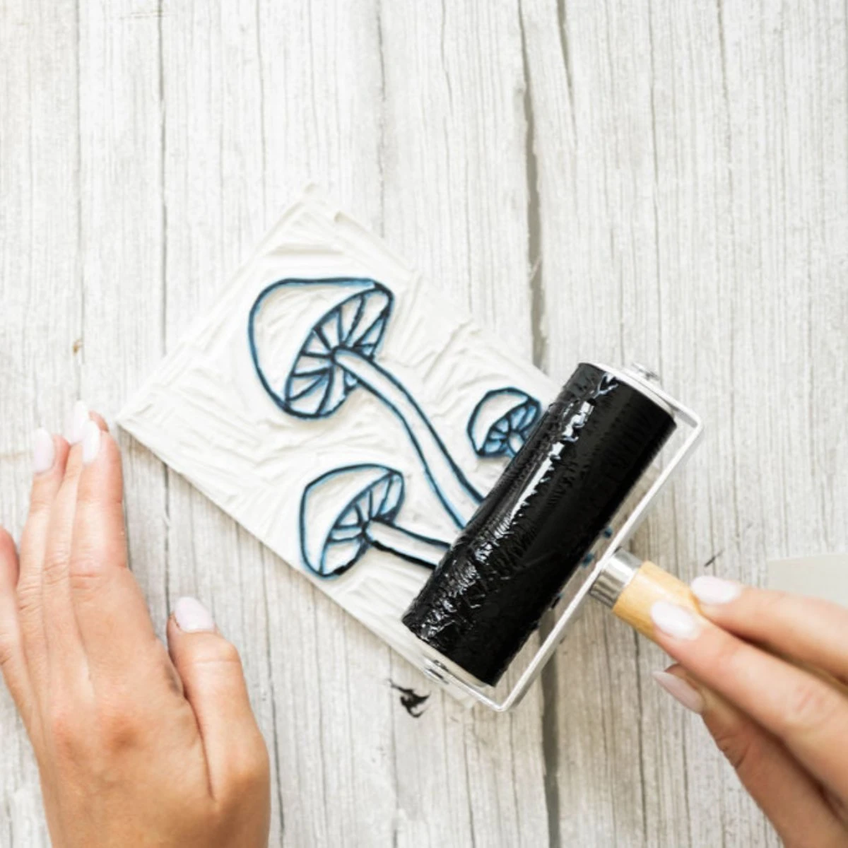 Linocut Printmaking Kit – Complete DIY Carving & Printing Set 7 Linocut Printmaking Kit – Complete DIY Carving & Printing Set - Image 5