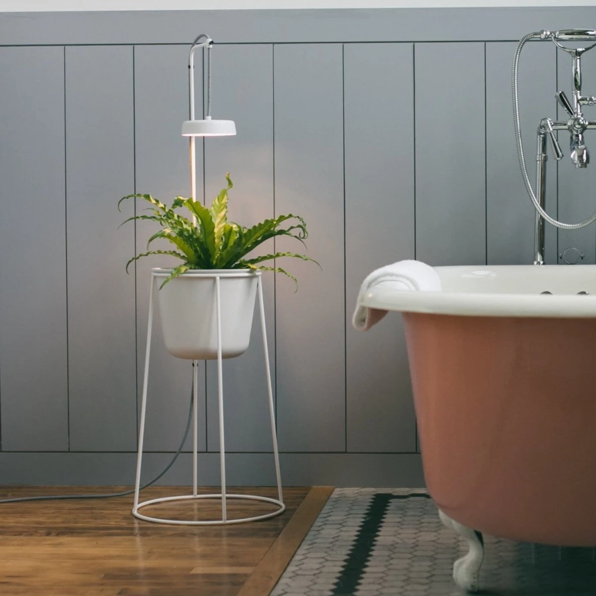 Uplift Planter By Modern Sprout 7 Uplift Planter By Modern Sprout - Image 5